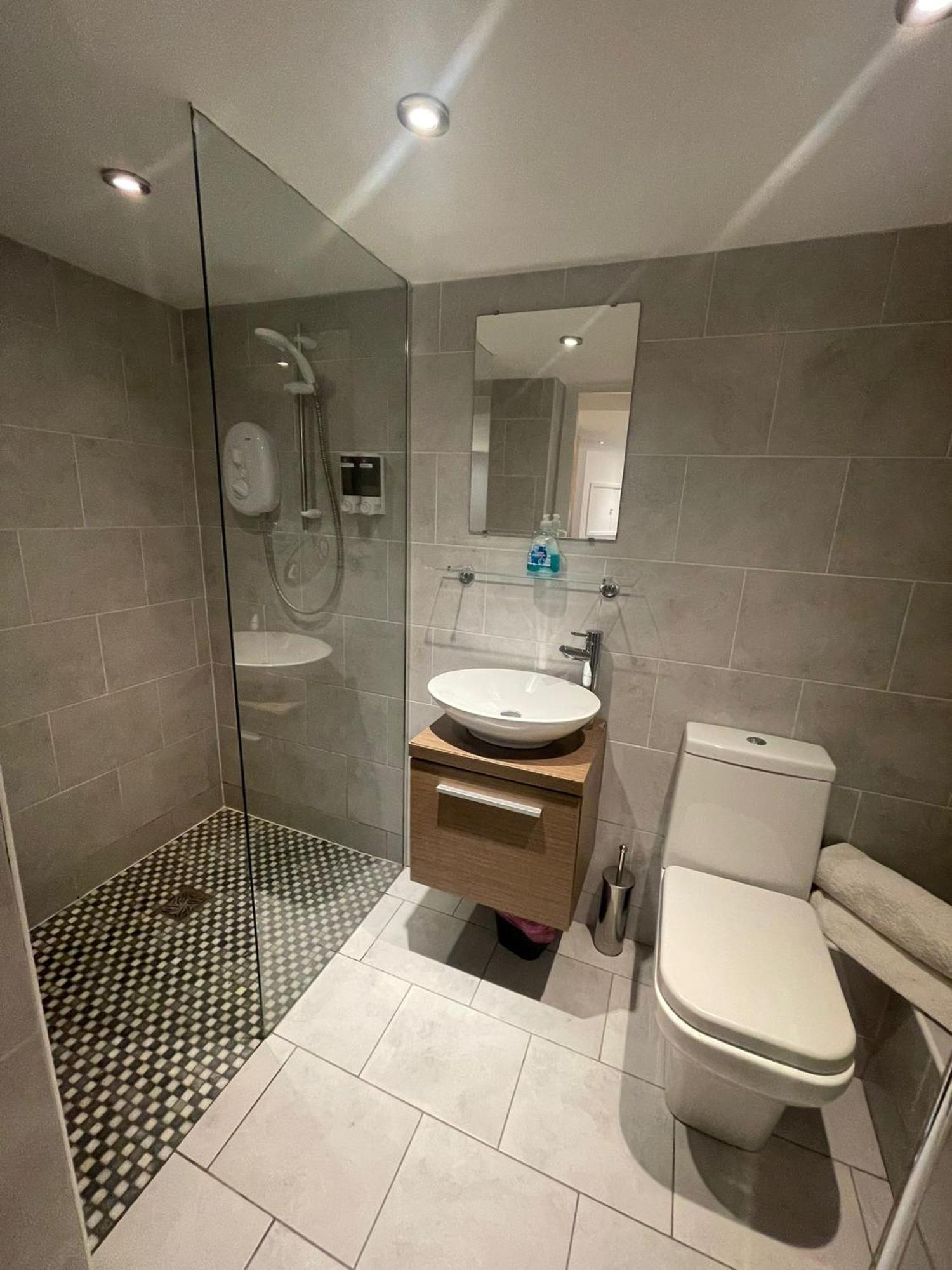 Spacious Central 2Bed Apartment Wilmslow Kültér fotó